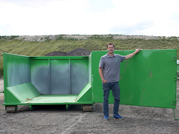 Easy to open dumpster door